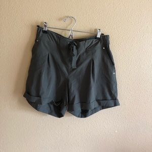 High waisted stretchy  shorts